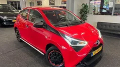 Rood Gebruikt 2018 Toyota Aygo Hatchback | € 5.995 (Goede deal)