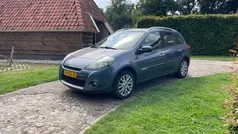 Blauw Gebruikt 2010 Renault Clio GrandTour Dynamique Stationwagen | € 2.950 (Eerlijke prijs)