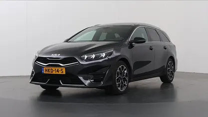 Occasion 2025 Kia Ceed GT-Line Hatchback | € 34.935 (Eerlijke prijs)