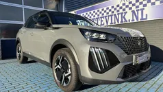 Grijs Gebruikt 2024 Peugeot 2008 Allure SUV | € 25.450 (Eerlijke prijs)