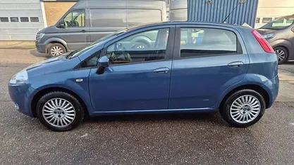 Occasion 2007 Fiat Grande Punto Dynamic Hatchback | € 1.450 (Eerlijke prijs)