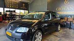 Gebruikt 2003 VW Touran Highline MPV | € 1.950 (Eerlijke prijs)