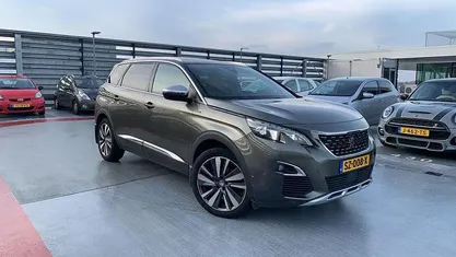 Occasion 2018 Peugeot 5008 GT-line SUV | € 22.895 (Eerlijke prijs)