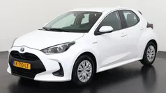 Gebruikt 2021 Toyota Yaris Hybrid Active Hatchback | € 18.945 (Eerlijke prijs)