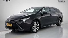 Bruin Gebruikt 2023 Toyota Corolla Stationwagen | € 25.945 (Eerlijke prijs)