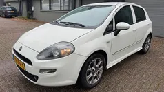 Wit Gebruikt 2015 Fiat Punto Evo Lounge Hatchback | € 4.250 (Eerlijke prijs)