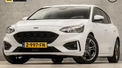 Gebruikt 2020 Ford Focus ST-Line Hatchback | € 19.445 (Eerlijke prijs)