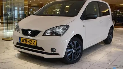 Wit Gebruikt 2015 Seat Mii Hatchback | € 6.950 (Eerlijke prijs)