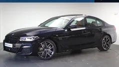 Zwart Gebruikt 2023 BMW 530e Executive Sedan | € 45.950 (Eerlijke prijs)