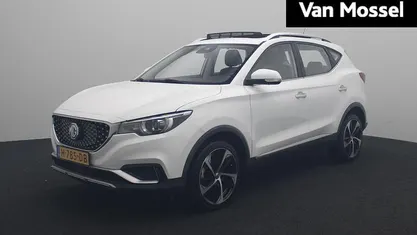 Wit Gebruikt 2019 MG ZS Luxury SUV | € 12.995 (Eerlijke prijs)