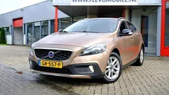 Bruin Gebruikt 2014 Volvo V40 CC Kinetic Stationwagen | € 8.950 (Eerlijke prijs)
