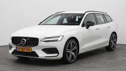 Occasion 2022 Volvo V60 Momentum Stationwagen | € 27.700 (Super prijs)