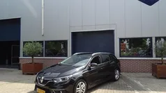 Zwart Gebruikt 2018 Renault Mégane GrandTour Zen Stationwagen | € 11.500 (Eerlijke prijs)