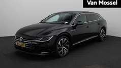 Zwart Gebruikt 2020 VW Arteon Business+ Stationwagen | € 32.900 (Eerlijke prijs)