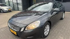 Gebruikt 2012 Volvo S60 Kinetic Sedan | € 7.495 (Eerlijke prijs)