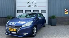 Blauw Gebruikt 2013 Peugeot 208 Allure Hatchback | € 4.490 (Goede deal)