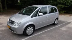 Grijs Gebruikt 2005 Opel Meriva Enjoy MPV | € 1.950 (Eerlijke prijs)