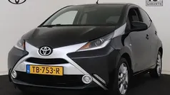 Zwart Gebruikt 2018 Toyota Aygo Hatchback | € 8.950 (Eerlijke prijs)