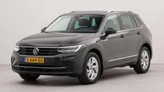 Gebruikt 2022 VW Tiguan Elegance SUV | € 35.450 (Eerlijke prijs)