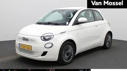 Occasion 2022 Fiat 500e Icon Hatchback | € 16.445 (Goede deal)