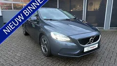 Gebruikt 2017 Volvo V40 Hatchback | € 14.950 (Eerlijke prijs)