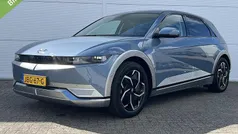 Lucid blue pearl (u3p) Gebruikt 2022 Hyundai Ioniq 5 SUV | € 36.985 (Eerlijke prijs)
