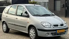 Gebruikt 2003 Renault Scénic MPV | € 1.999 (Eerlijke prijs)