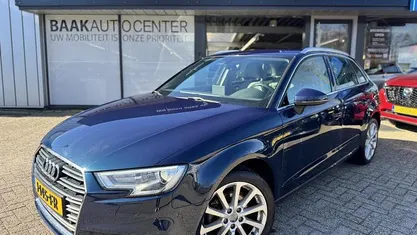 Occasion Audi A3 Sportback Premium 2020 Blauw Hatchback