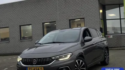 Grijs Gebruikt 2017 Fiat Tipo Business Hatchback | € 7.499 (Eerlijke prijs)