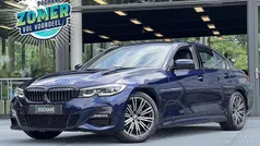 Gebruikt 2021 BMW 318 M Sport Sedan | € 29.750 (Eerlijke prijs)