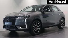 Grijs Gebruikt 2023 DS Automobiles DS3 Crossback E-Tense Performance SUV | € 24.440 (Eerlijke prijs)