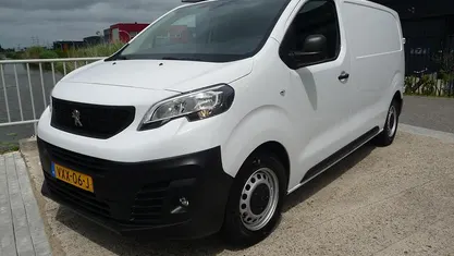 Occasion Peugeot Expert S 120 PK (88 kW) 2023 Van