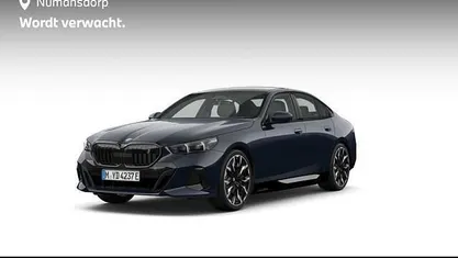 Zwart Nieuw 2025 BMW i5 M Sport Sedan | € 90.257 (Eerlijke prijs)