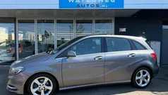 Grijs Gebruikt 2014 Mercedes B180 Prestige MPV | € 12.950 (Eerlijke prijs)
