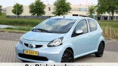 Blauw Gebruikt 2007 Toyota Aygo Comfort Hatchback | € 2.499 (Eerlijke prijs)