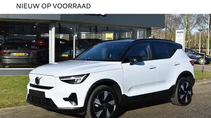 Blauw Occasion 2025 Volvo EX40 Plus SUV | € 46.800 (Goede deal)