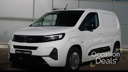 Wit Occasion 2025 Opel Combo-e Life Comfort Van | € 22.945 (Eerlijke prijs)