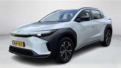 Wit Nieuw 2025 Toyota bZ4X Active SUV | € 37.995 (Goede deal)