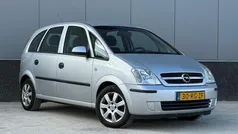 Grijs Gebruikt 2005 Opel Meriva MPV | € 1.100 (Eerlijke prijs)