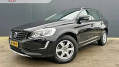 Zwart Gebruikt 2015 Volvo XC60 Summum SUV | € 12.450 (Eerlijke prijs)