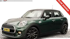 Groen Gebruikt 2018 Mini Cooper Pepper Hatchback | € 19.735 (Eerlijke prijs)