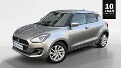 Grijs Gebruikt 2021 Suzuki Swift Hatchback | € 15.450 (Eerlijke prijs)