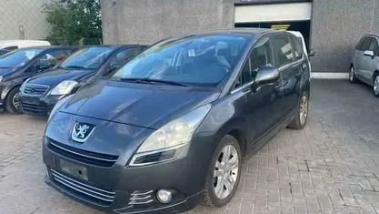 Occasion Peugeot 5008 Premium 107 PK (78 kW) 2010 MPV