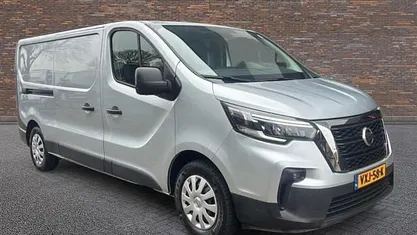 Occasion Nissan Primastar Acenta 150 PK (110 kW) 2023 Grijs MPV