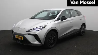 Occasion MG MG4 EV 125 kW (170 PK) 2023 Grijs Hatchback