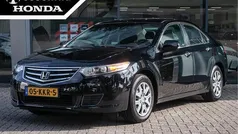 Zwart, metallic lak Gebruikt 2010 Honda Accord Comfort Sedan | € 6.950 (Goede deal)