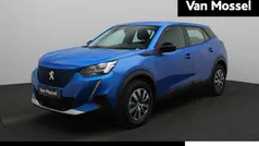 Blauw Gebruikt 2022 Peugeot e-2008 Active SUV | € 19.900 (Eerlijke prijs)