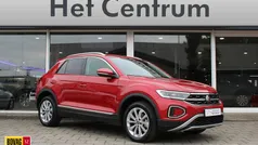 Gebruikt 2022 VW T-Roc Style SUV | € 29.995 (Eerlijke prijs)