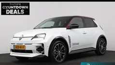 Gebruikt 2025 Renault 5 E-Tech Iconic Hatchback | € 32.540 (Eerlijke prijs)