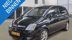 Zwart Gebruikt 2010 Opel Meriva Cosmo MPV | € 3.750 (Goede deal)